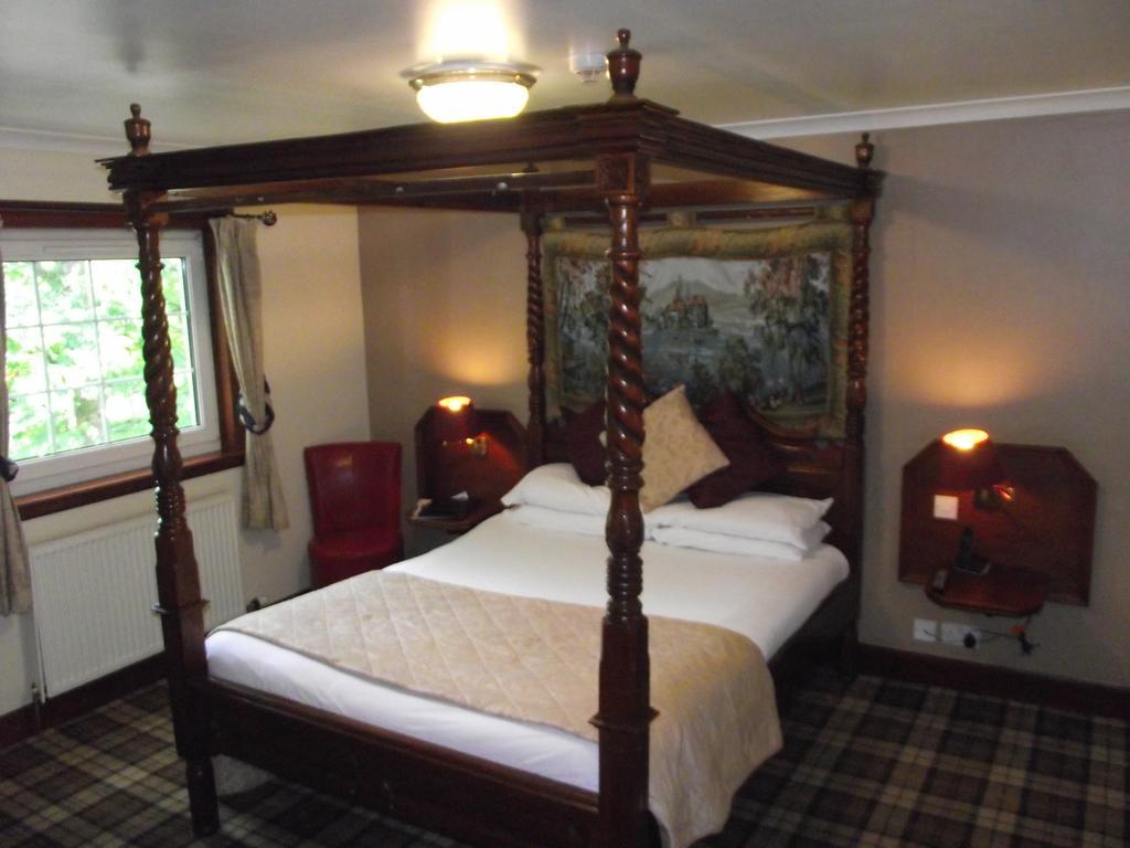 The Dalgarven House Hotel Kilwinning Bagian luar foto